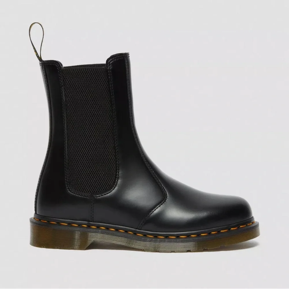 Dr. Martens 2976 Hi Black Leather Chelsea Boots